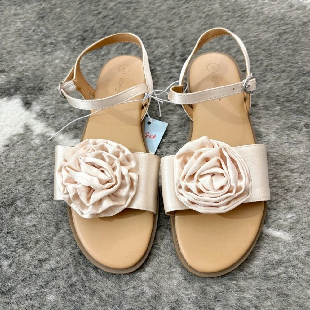 NWT Cat & Jack Rosette Sandals - Picture 3 of 10